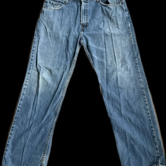Levi’s 559 Relaxed Straight Jeans Medium Wash Blue Men’s Size 38x32 FOR REPAIR - Picture 2 of 8